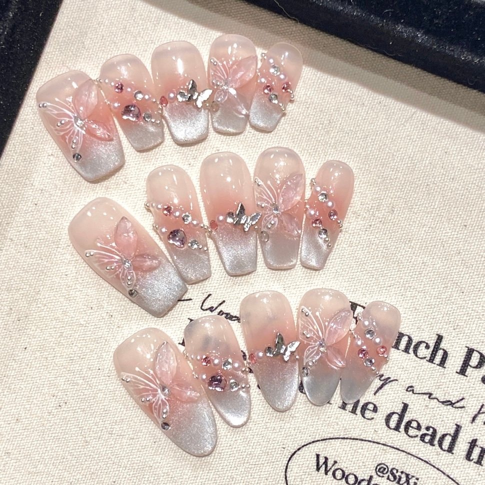 4D Sculptural Press-On Nails | High-Relief Avant-Garde Nail Factory